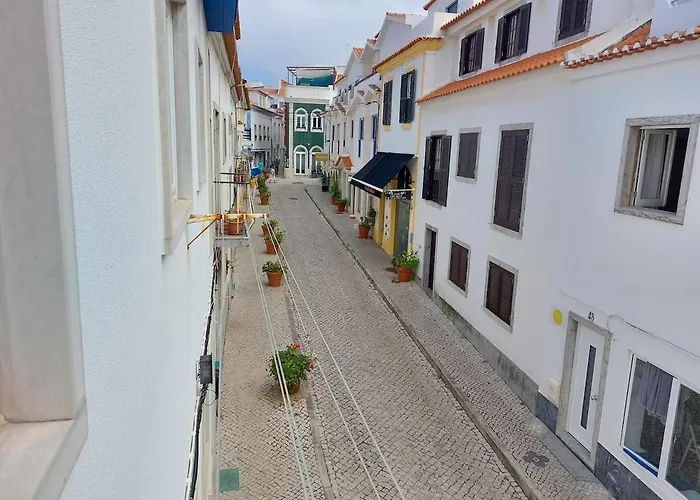Parrot House Appartamento Ericeira