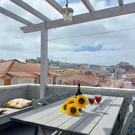 Parrot House Apartament *